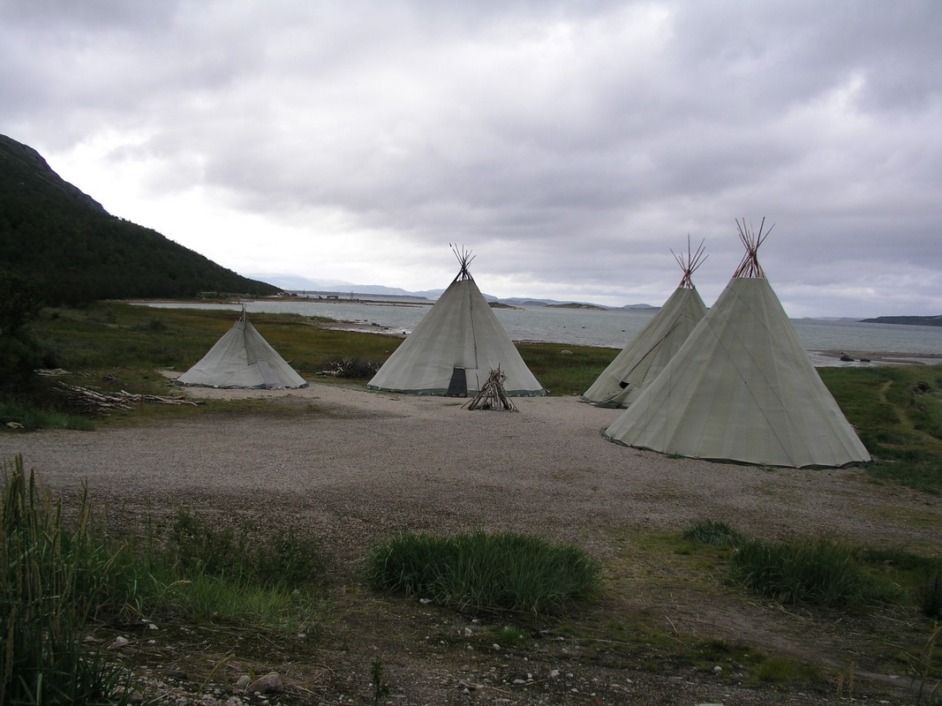 Neki Saami još uvijek žive u šatorima