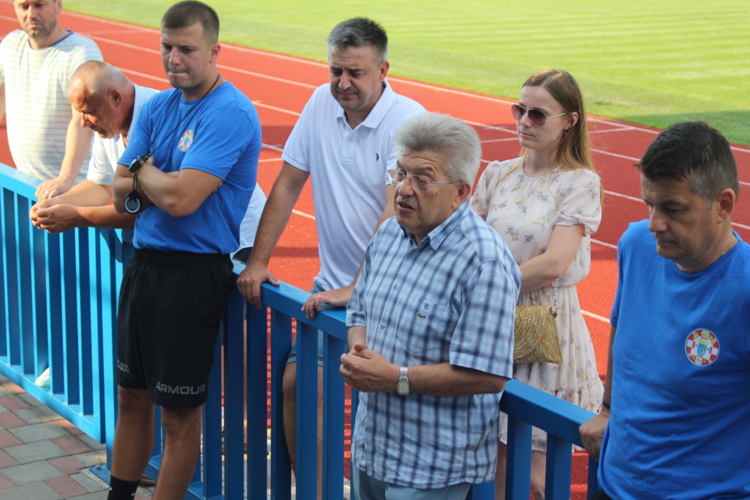 Predsjednik NK Radnika Križevci Darko Jambreković poželio je igračima puno uspjeha u novoj sezoni // Foto: NK Radnik Križevci