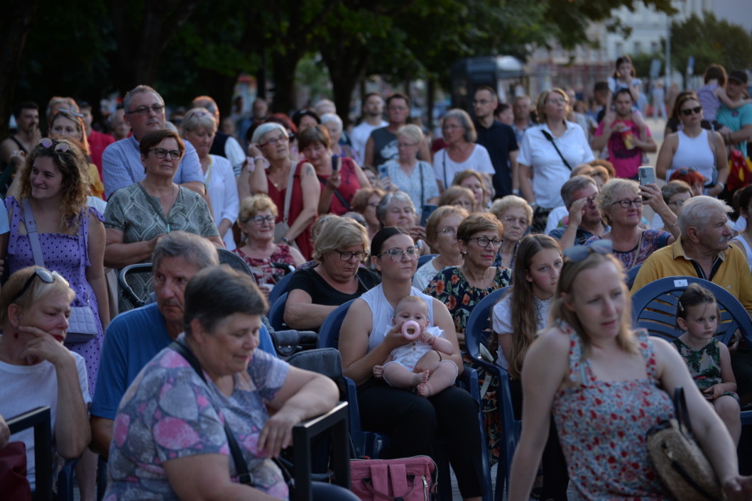 Međunarodni festival folklora 'Iz bakine škrinje' u Koprivnici