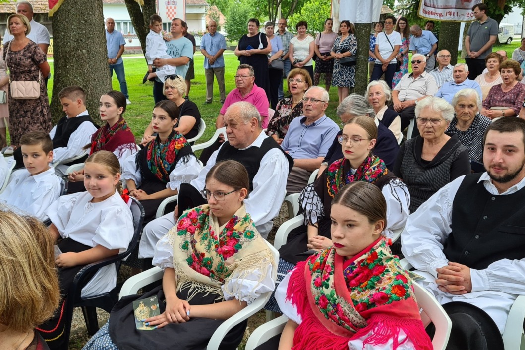 Zlatni svećenički jubilej mons. Josipa Đurkana u Legradu