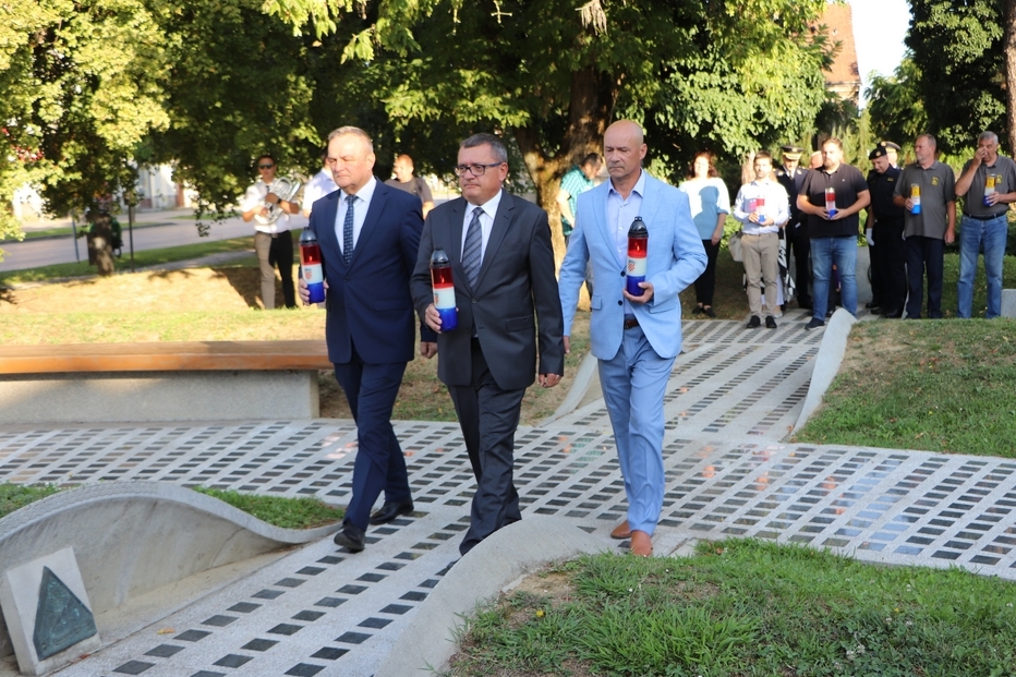 Ratimir Ljubić, Damir Felak i Ernest Forjan