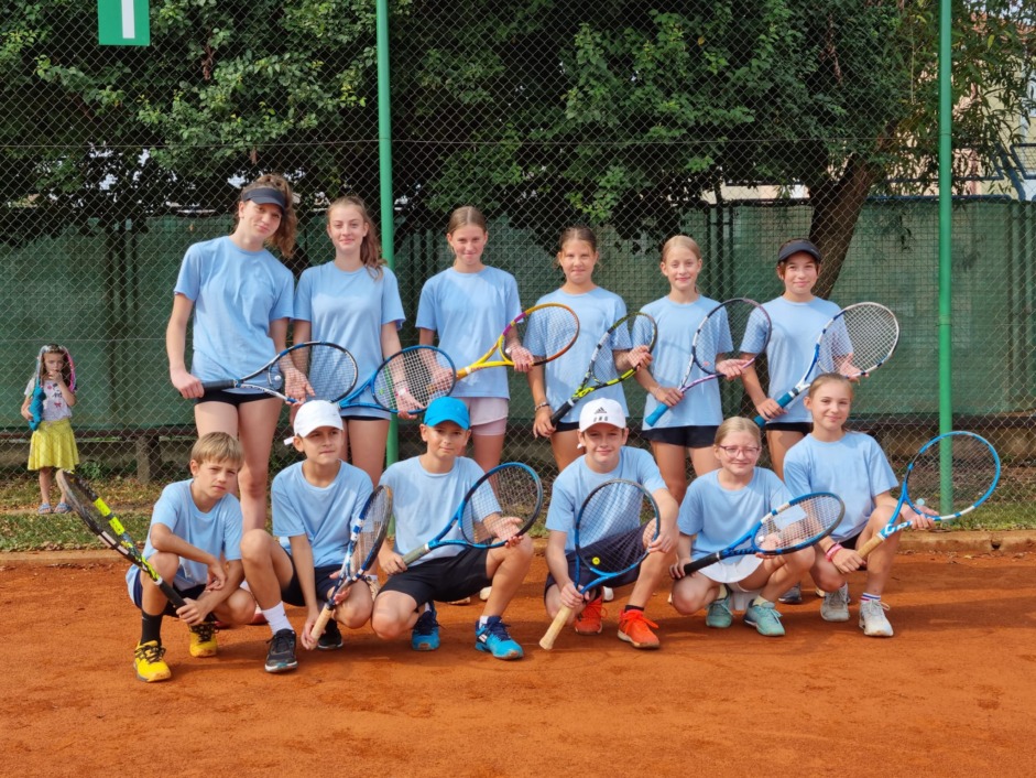 Članovi Teniskog kluba Koprivnica