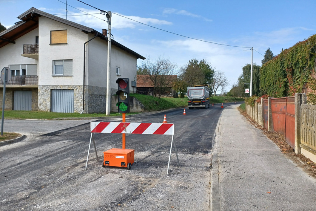 Asfaltiranje nerazvrstane ceste uz groblje Sveta Klara