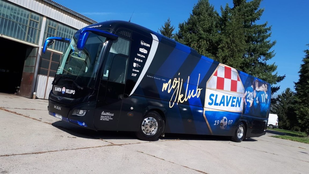 Novi autobus Slavena Belupa
