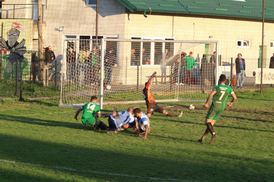 Detalj s utakmice između Starigrada i Kalinovca
