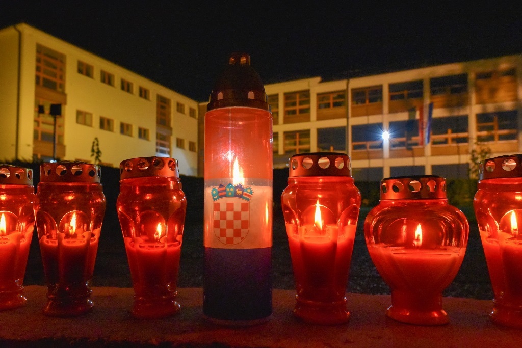 Paljenje svijeća povodom Dana sjećanja u Đurđevcu