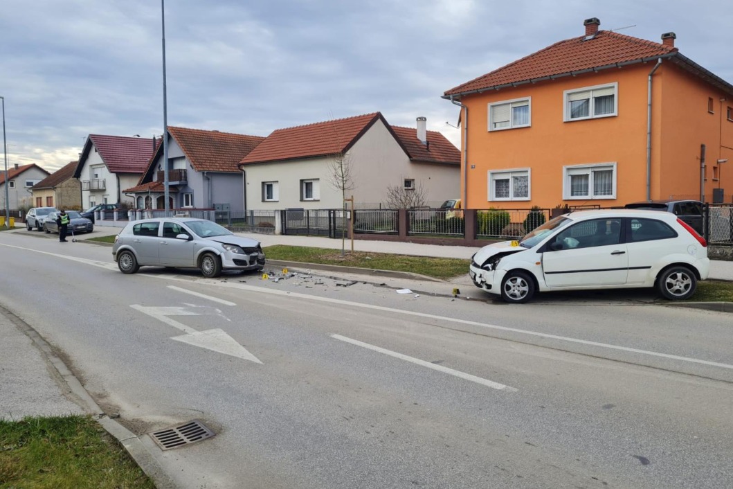 Prometna nesreća u Starogradskoj ulici u Koprivnici