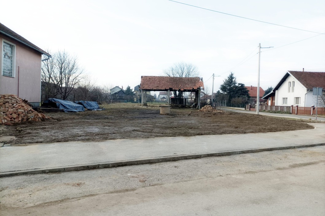 Rušenje starih kuća u Koprivničkom Ivancu