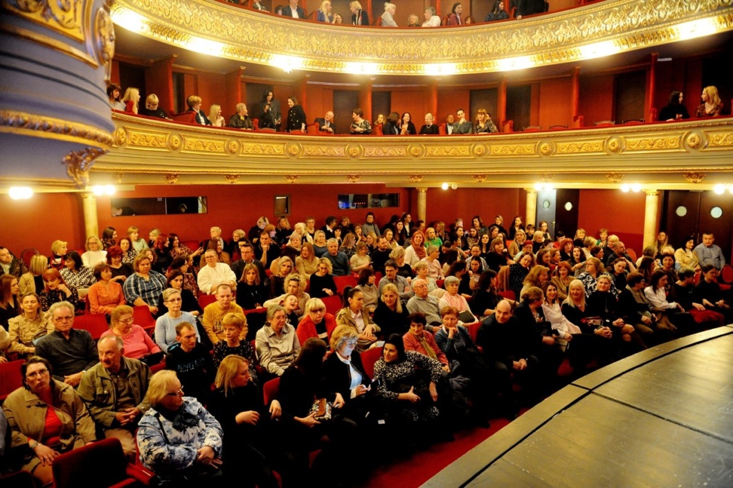Hrvatsko narodno kazalište u Varaždinu - publika