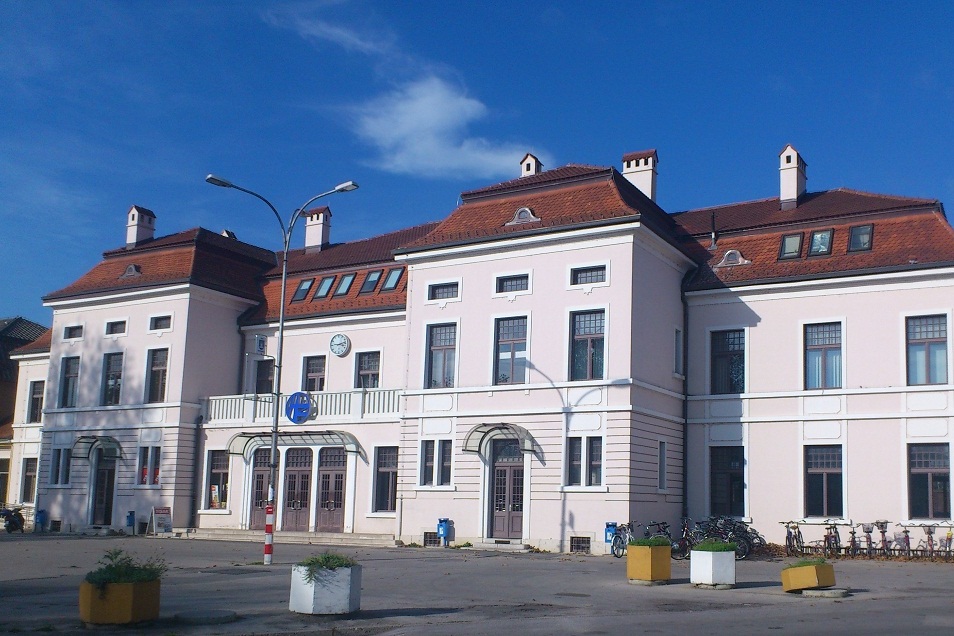 Željeznički kolodvor u Koprivnici