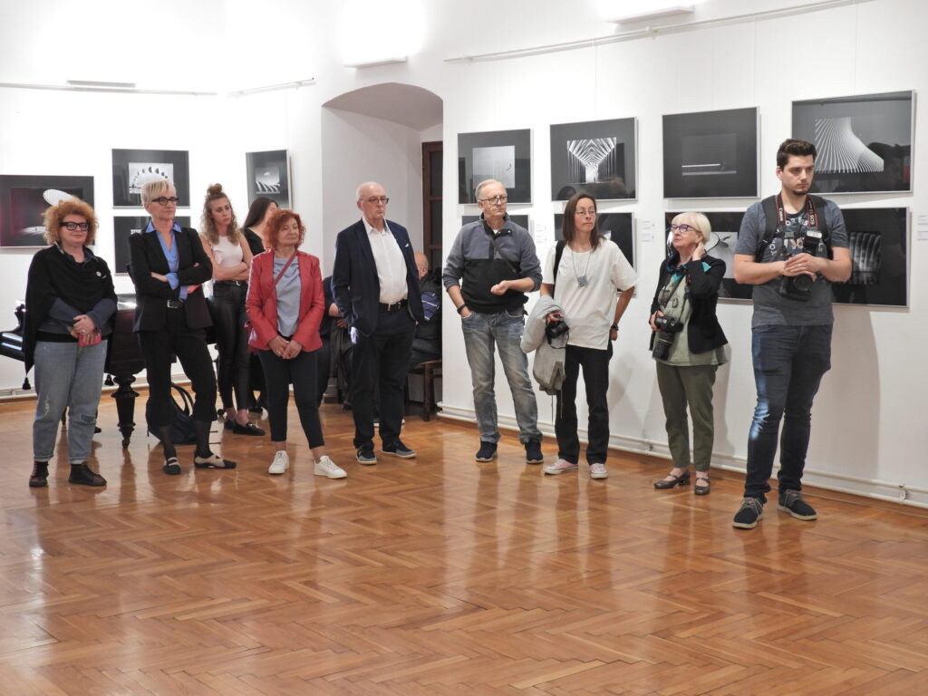 Izložba umjetničkih fotografa u đurđevačkom muzeju