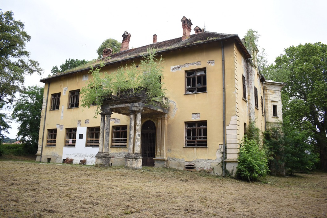 Dvorac Inkey u Rasinji