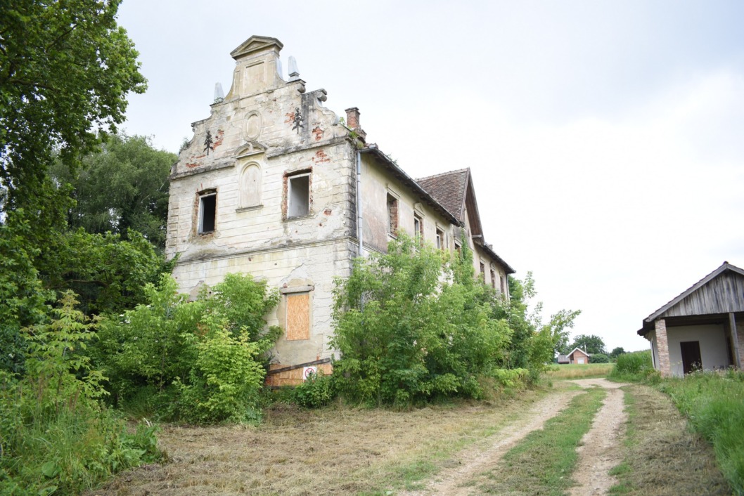 Dvorac Inkey u Rasinji