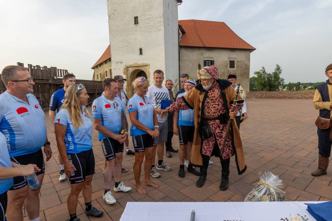 Karavana 'Put prijateljstva Vukovar – Ljubljana'