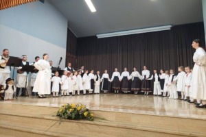 Mali folkloraši/Županijska smotra dječjeg folklora