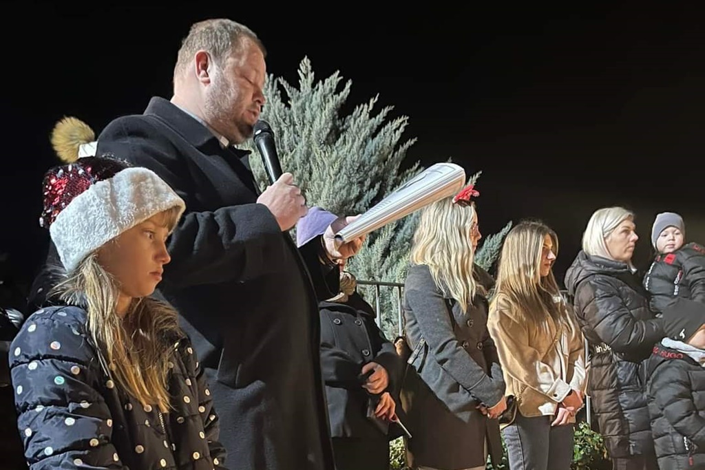 Paljenje prve adventske svijeće u Novom Marofu