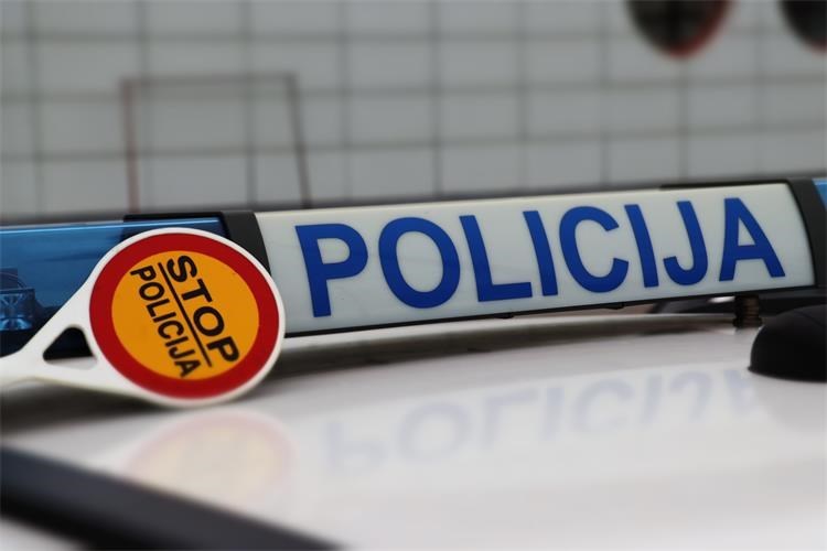 Stop/policija