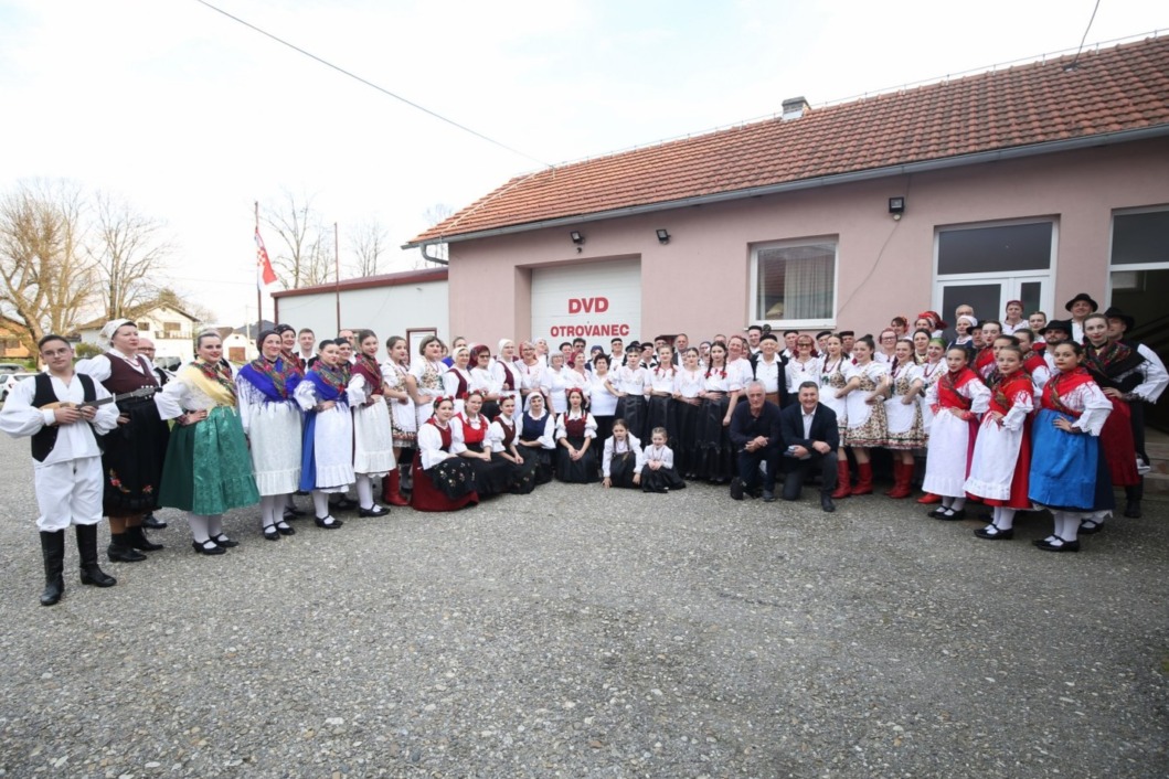 Folklor u Otrovancu