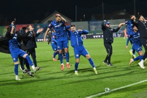 Veliko slavlje nogometaša Slavena Belupa nakon prolaska u finale Kupa
