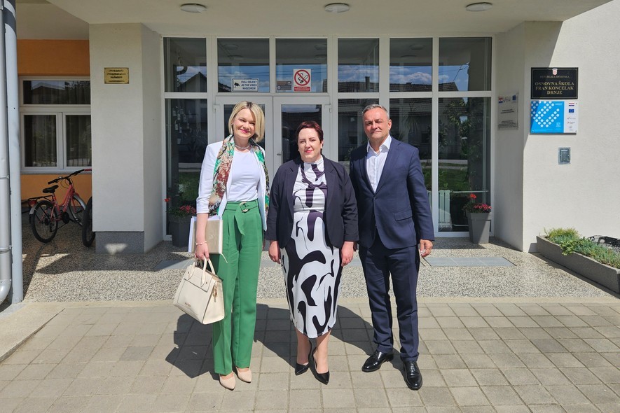 Ana Mušlek, Dunja Valenčak i Ratimir Ljubić