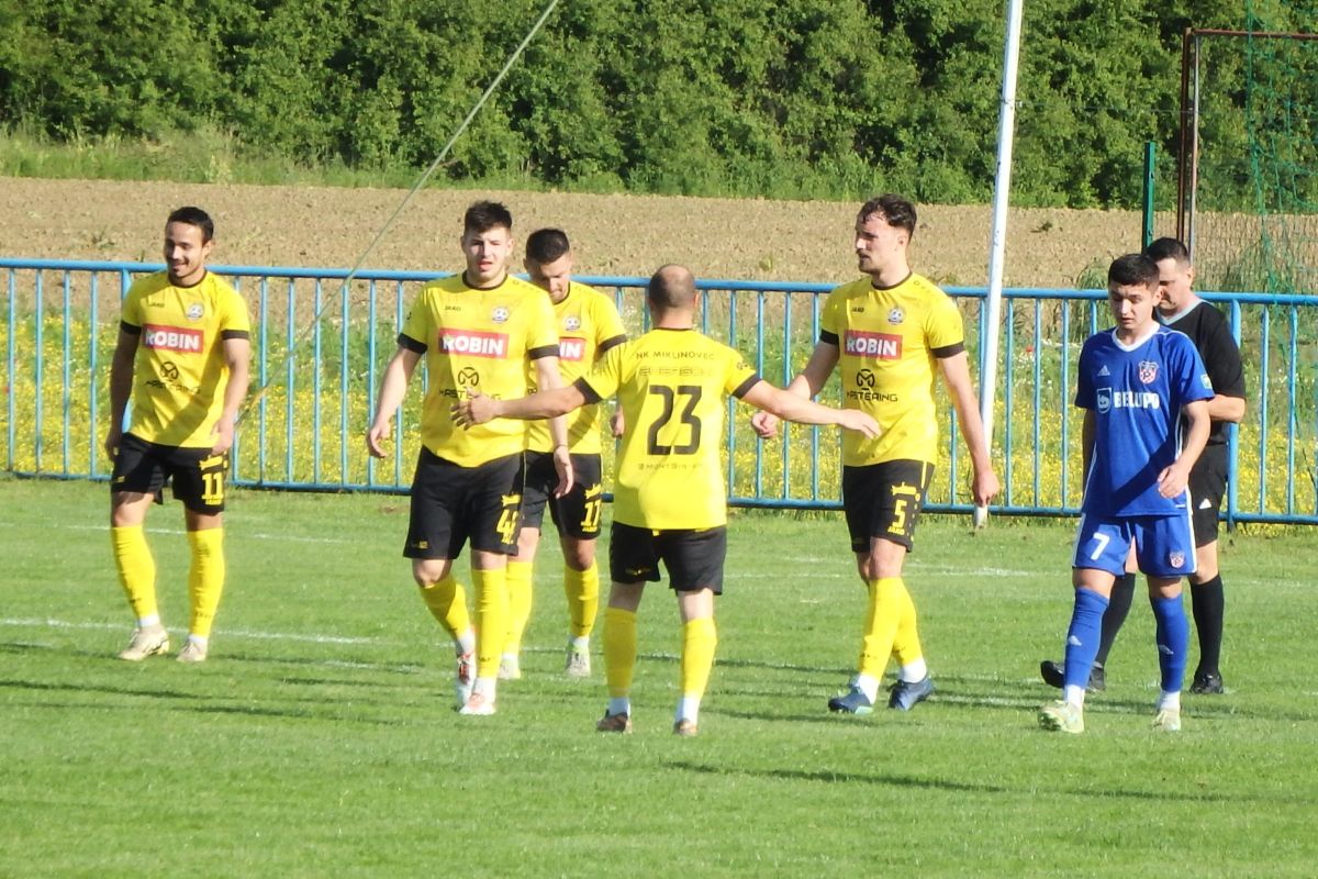 Nogometaši Miklinovca