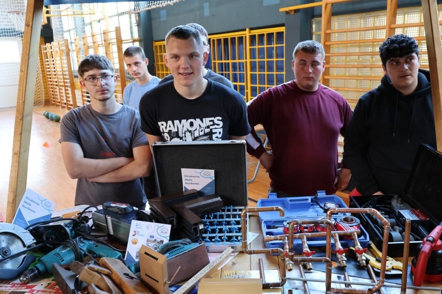 Predstavljenje srednjoškolskih obrazovnih programa