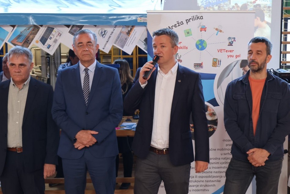 Predstavljenje srednjoškolskih obrazovnih programa