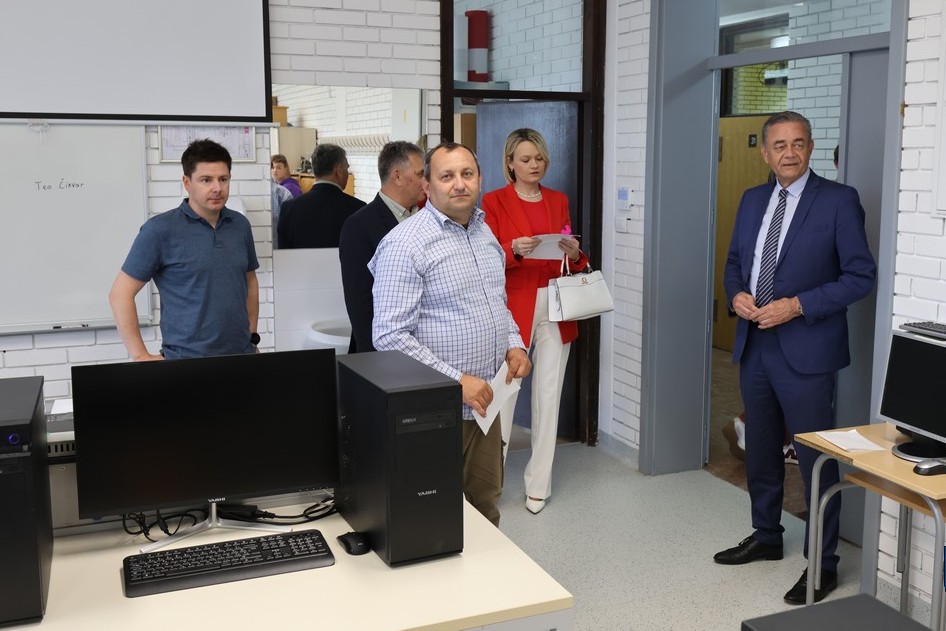 Predstavljenje srednjoškolskih obrazovnih programa