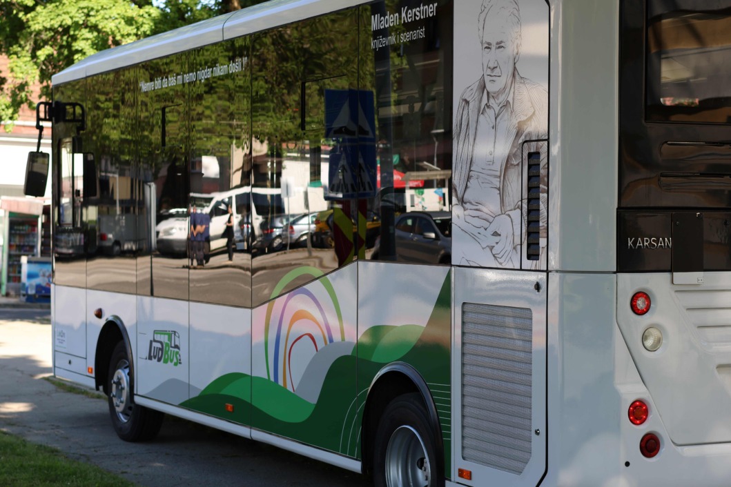 Probni autobus