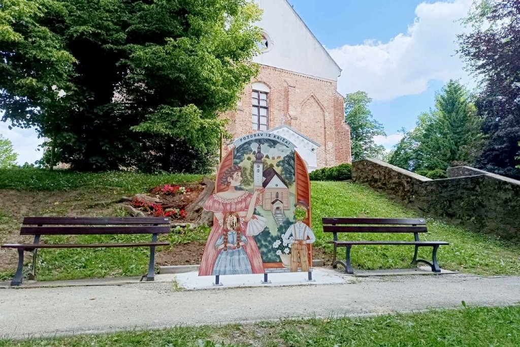 Park ispred Župne crkve uzvišenja svetog Križa