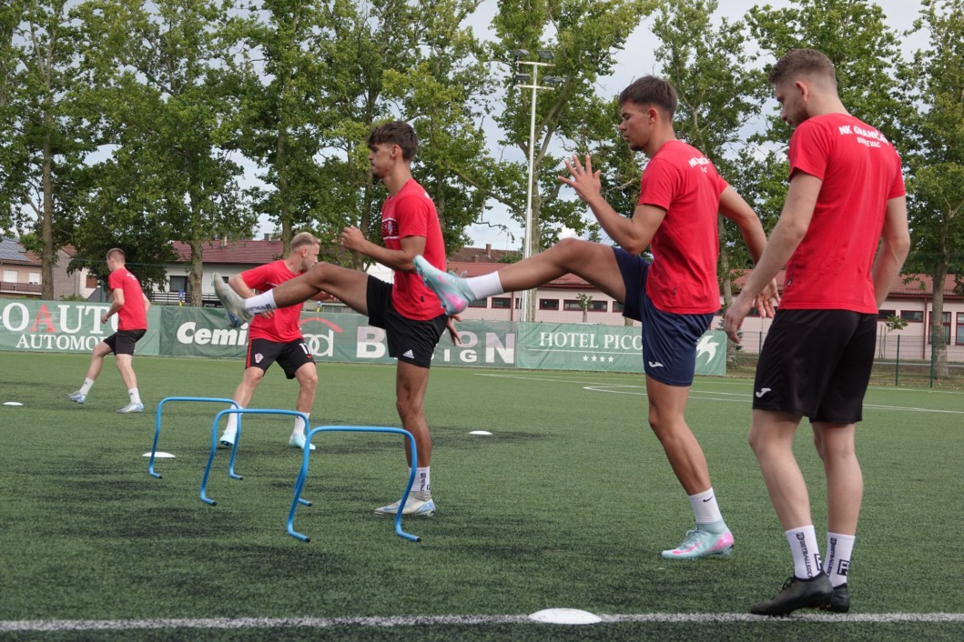 Prvi trening Graničara