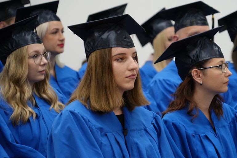 Studenti