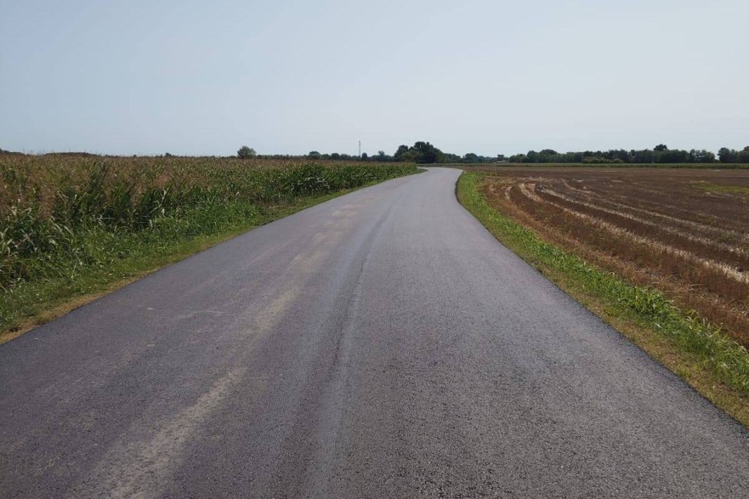 Cesta između Đelekovca i Imbriovca