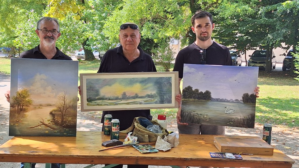 Članovi udruge Šeski-Art Đurđevac sa svojim djelima na likovnoj koloniji u Mađarskoj