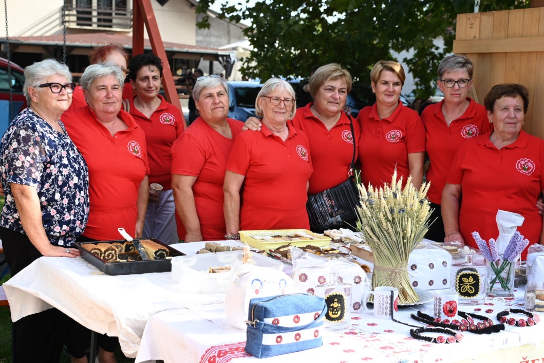 Gulašijada u Drnju