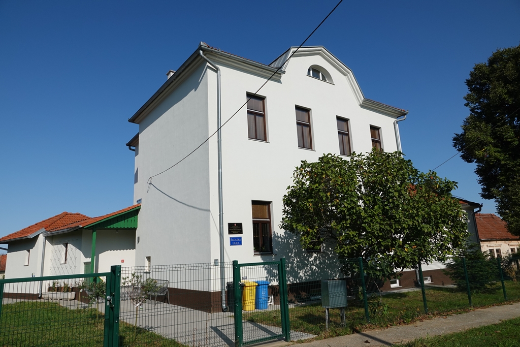 Područna škola Budrovac