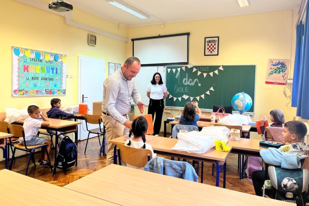 Prvi dan škole u Koprivničkom Ivancu