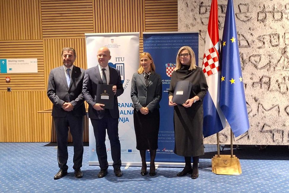 Mišel Jakšić i Ksenija Ostriž