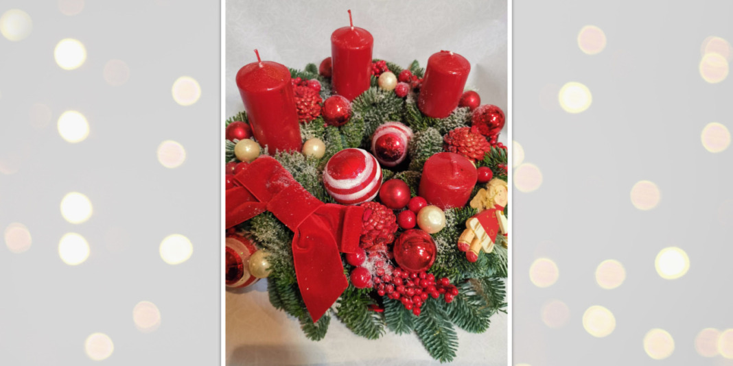 Adventski vijenac izrađen u koprivničkoj cvjećarni Luna