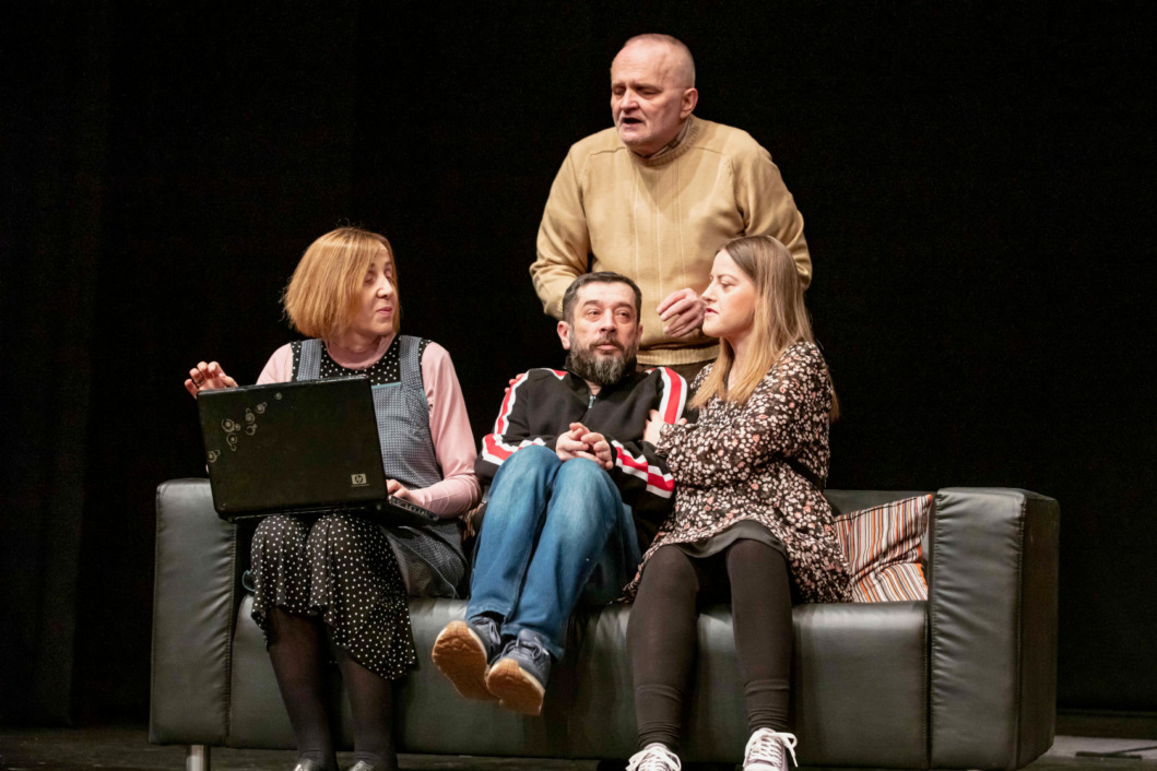 Glumci kazališta Novi Život