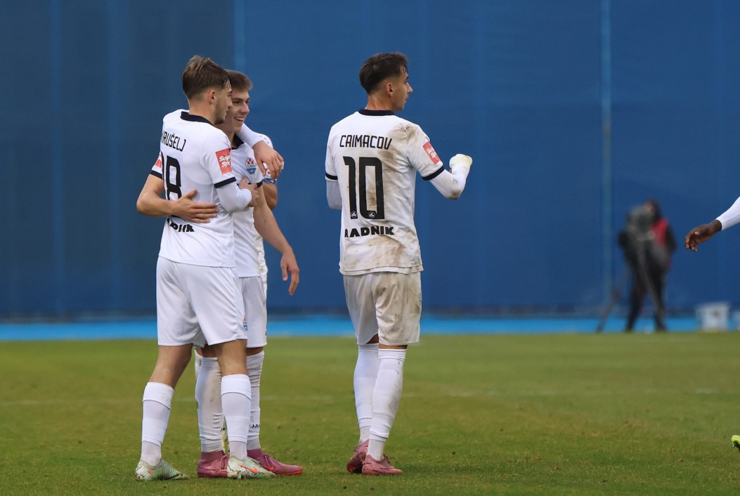 Nogometaši Slavena Belupa slave pogodak