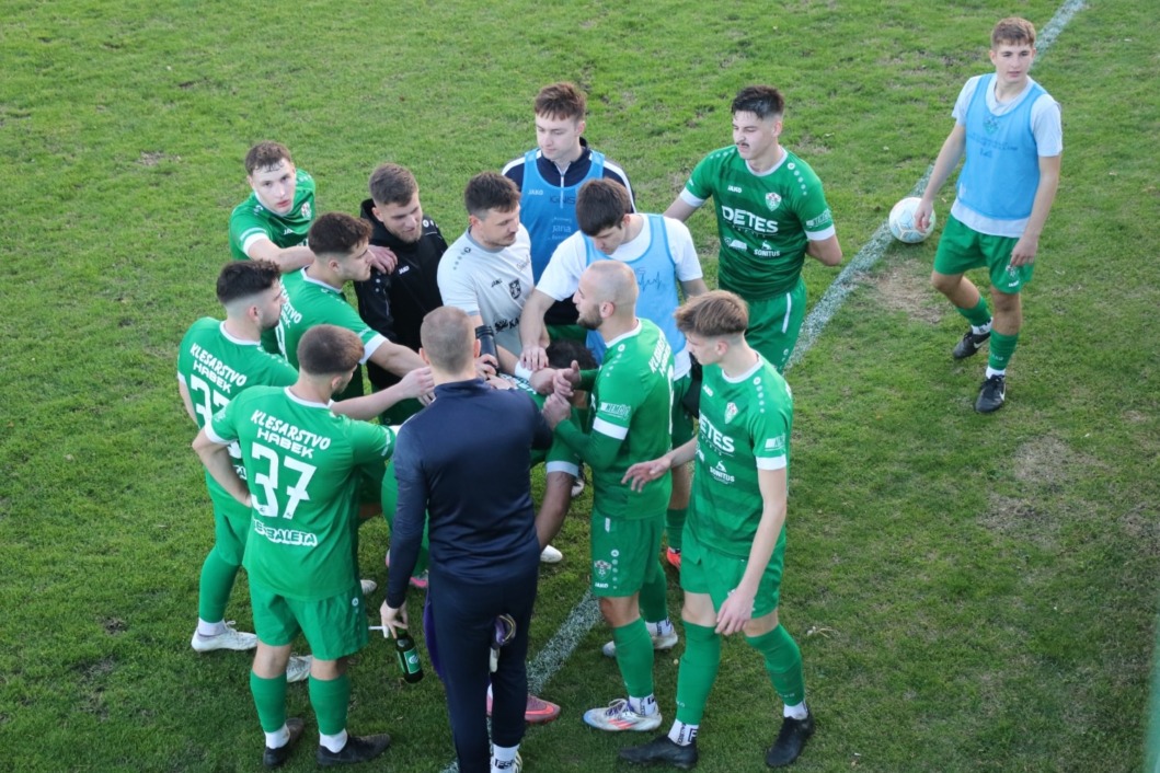 Nogometaši Starigrada