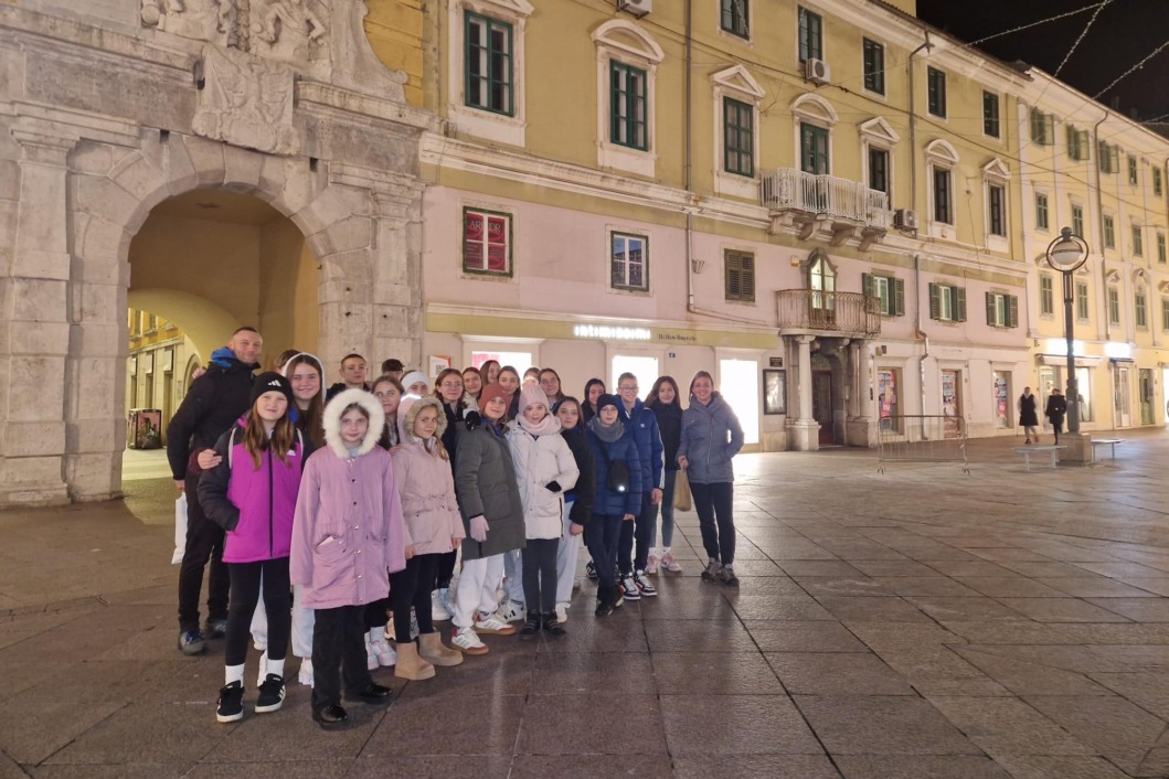 Plivačice, plivači i treneri