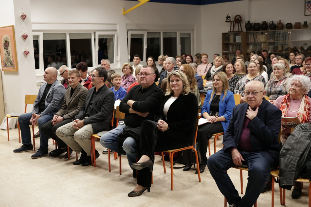 Predmartinjska večer u Virju