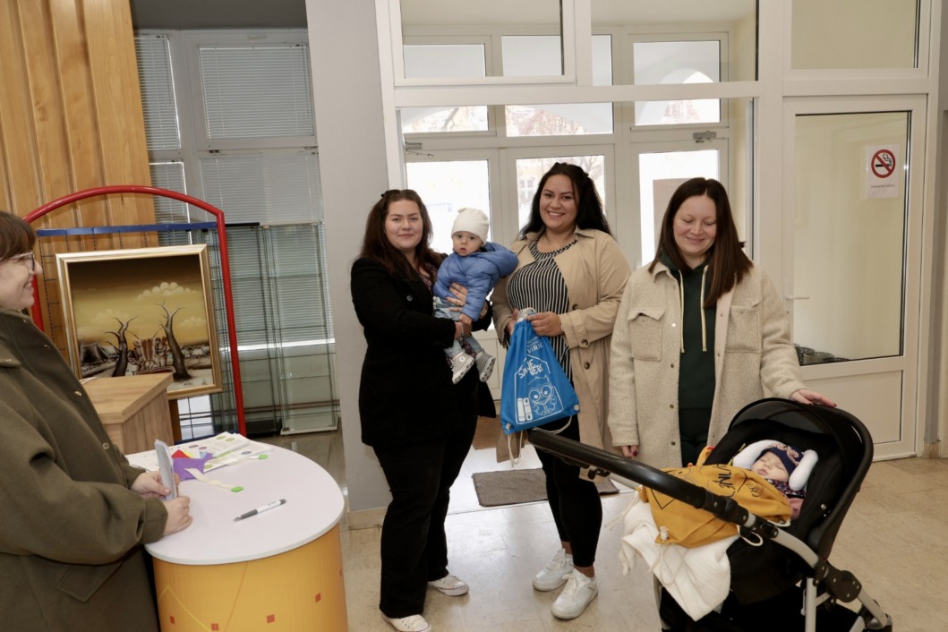 Podjela paketića djeci