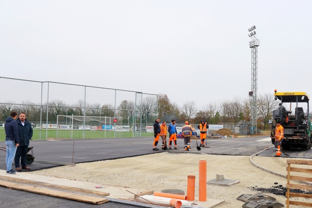 Školsko igralište u Virju