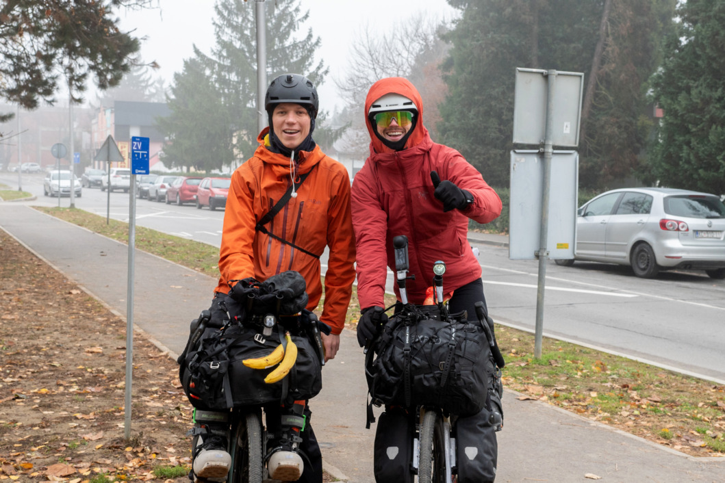  Elvis Zapusek i Simon Hiltli