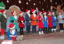 FOTO Đelekovec: vrtićarci i osnovnoškolci divnom božićnom priredbom razveselili publiku Božićna priredba u Đelekovcu