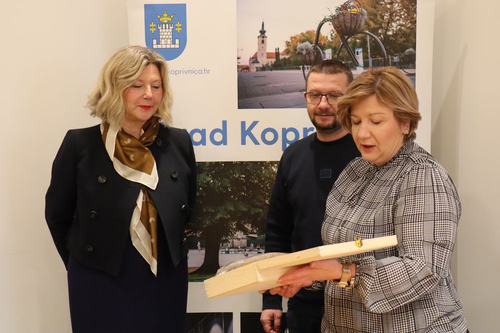 Predstavljanje Koprivničke torte