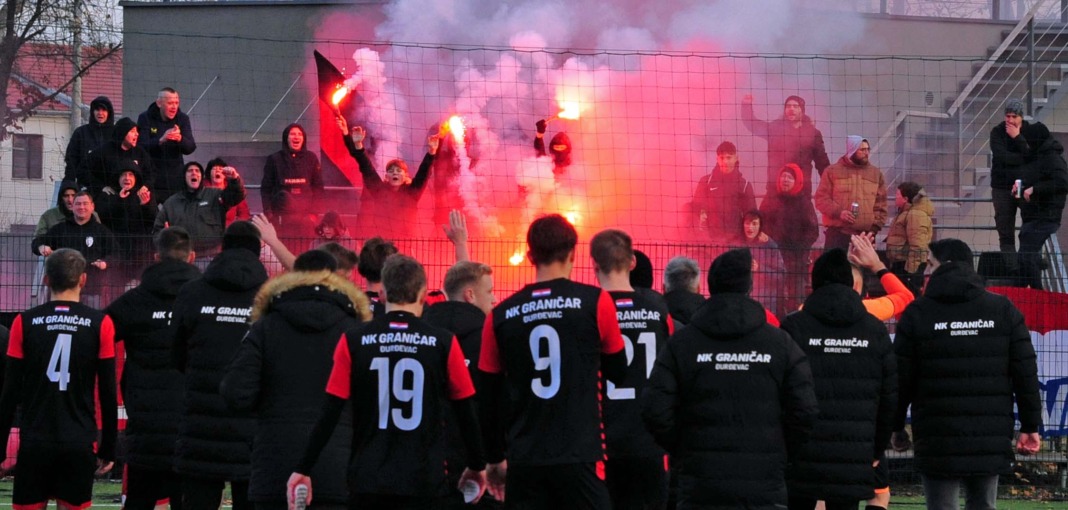 Slavlje igrača i navijača Graničara iz Đurđevca